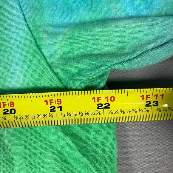 Buc-ee’s T-Shirt Mens 3XL Tie-Dye Mardi Gras Peace Love Beaver Graphic Tee - Picture 4 of 7